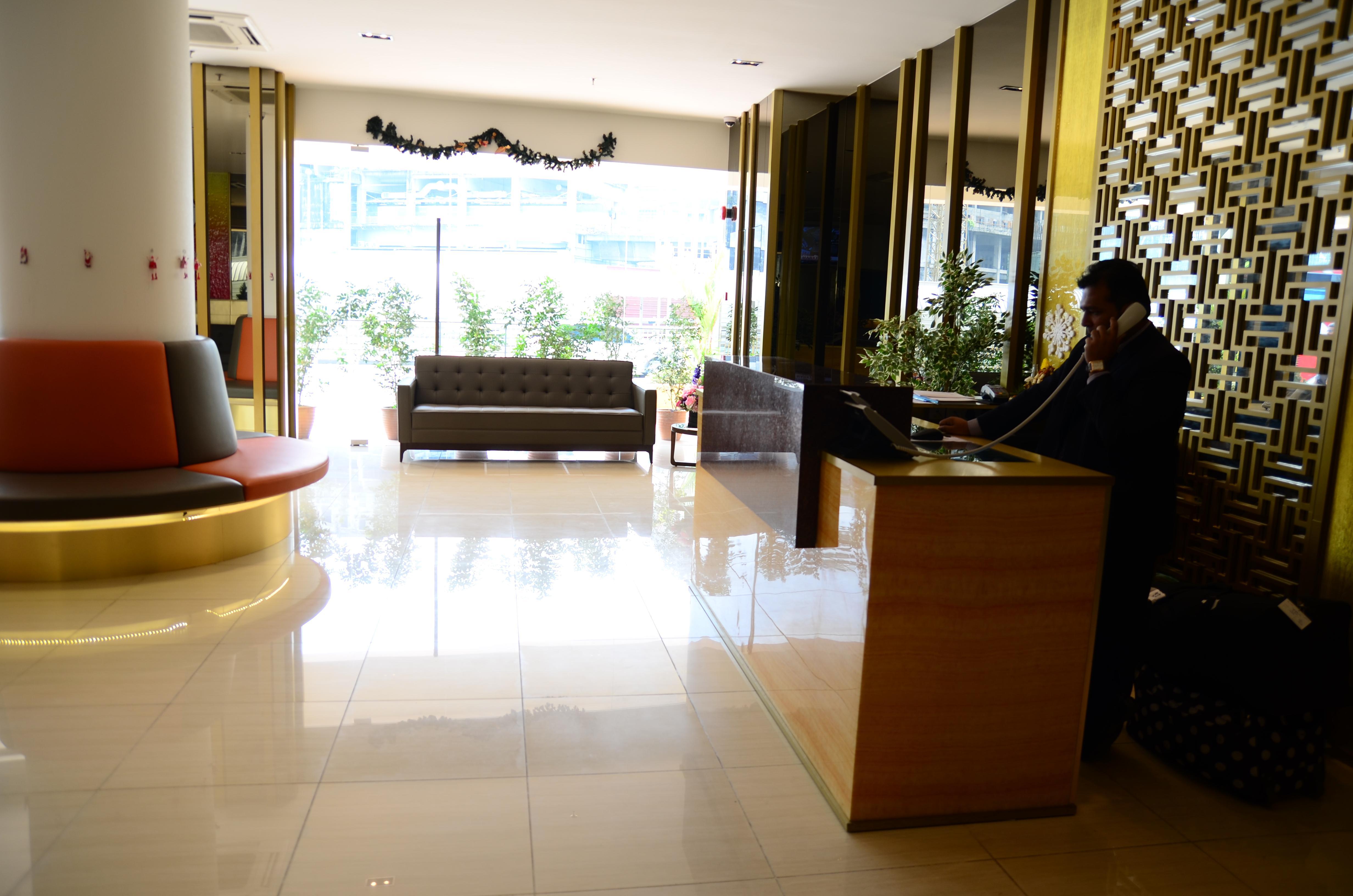 Sandpiper Hotel Kuala Lumpur Bagian luar foto